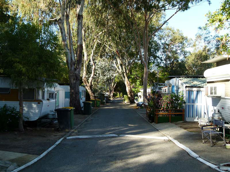Kelmscott-Caravan-Park-8_6